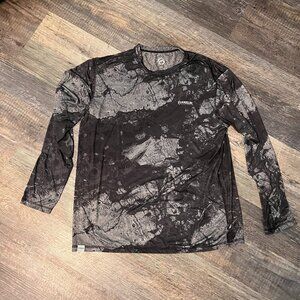 USED Men's Magellan Outdoors Reversible Long Sleeve Rash Guard (LARGE)